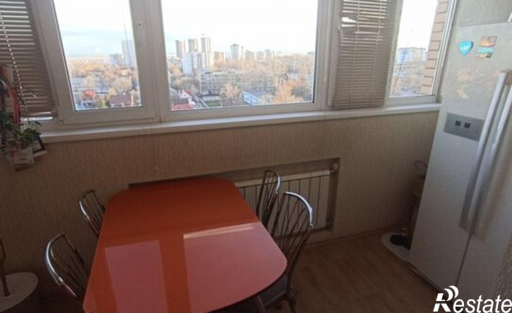 2-комн квартира пр-кт Карла Маркса, 245,  д. 245