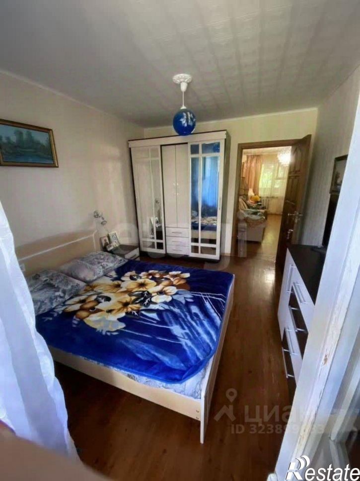 4-комн квартира ул Силина, 14,  д. 14