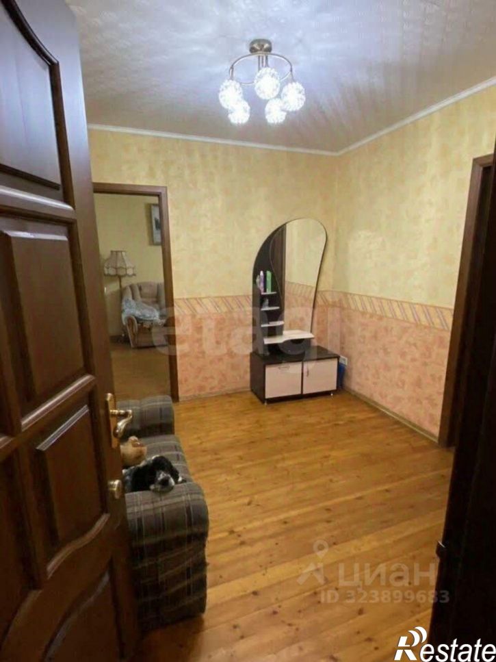 4-комн квартира ул Силина, 14,  д. 14