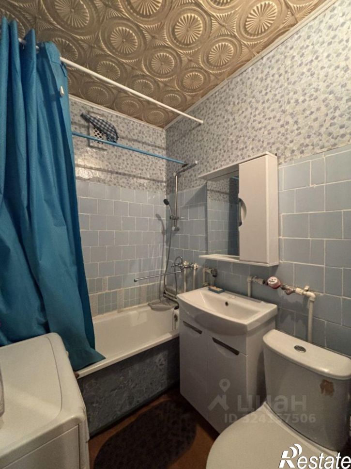 2-комн квартира улица Карбышева, 28,  д. 28