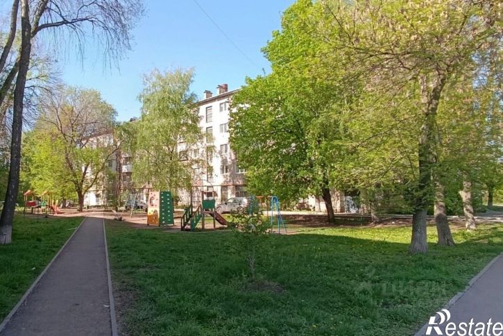 2-комн квартира Магистральная улица, 135,  д. 135