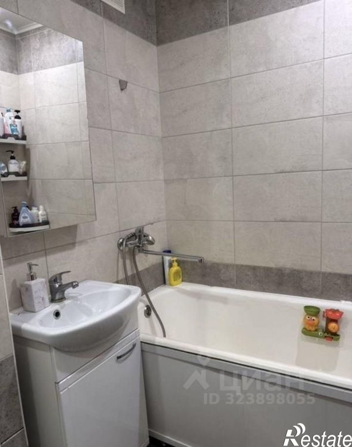 1-комн квартира ул Аэродромная, 100,  д. 100