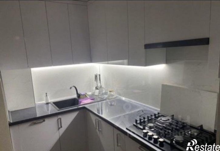 1-комн квартира ул Аэродромная, 100,  д. 100