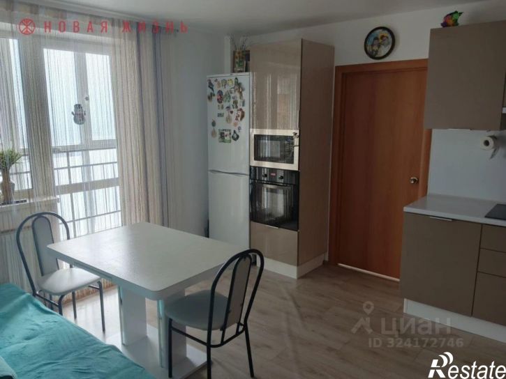 2-комн квартира 18 километр.., 37