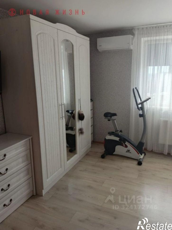 2-комн квартира 18 километр.., 37