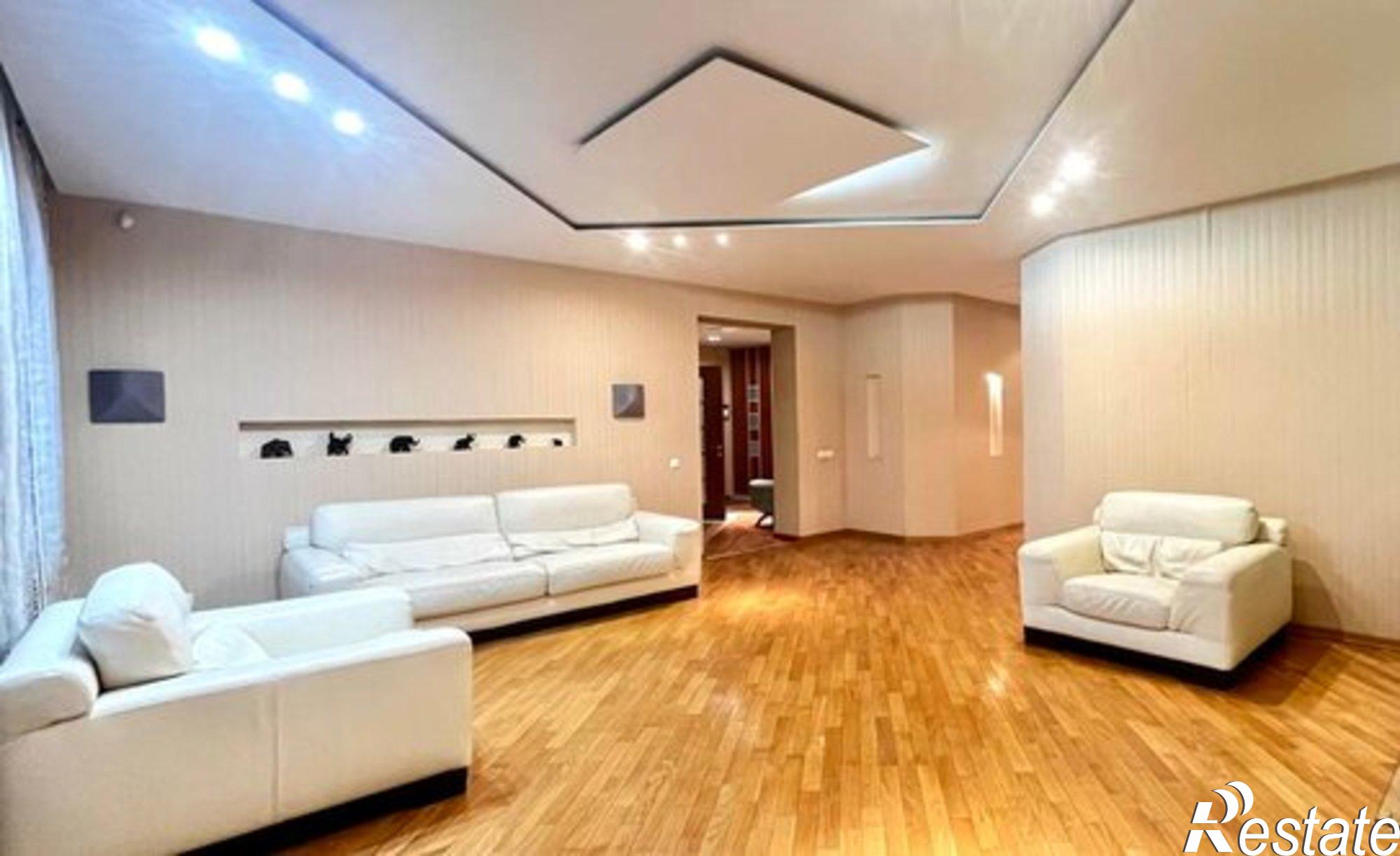 Купить квартиру за 25 000 000 рублей на ул Молодогвардейская, 168