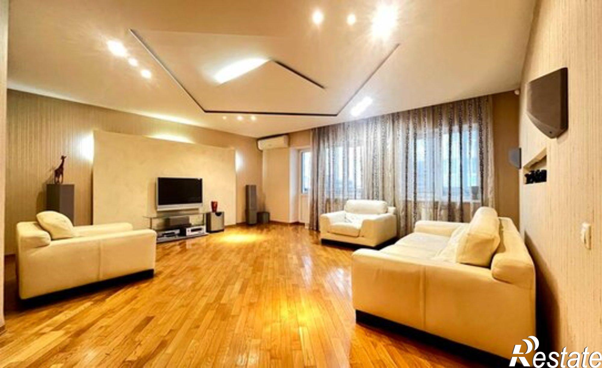 Купить квартиру за 25 000 000 рублей на ул Молодогвардейская, 168