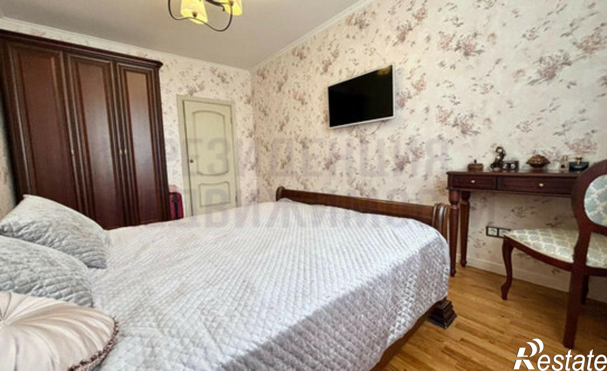 Купить квартиру за 25 000 000 рублей на улица Братьев Коростелёвых, 79