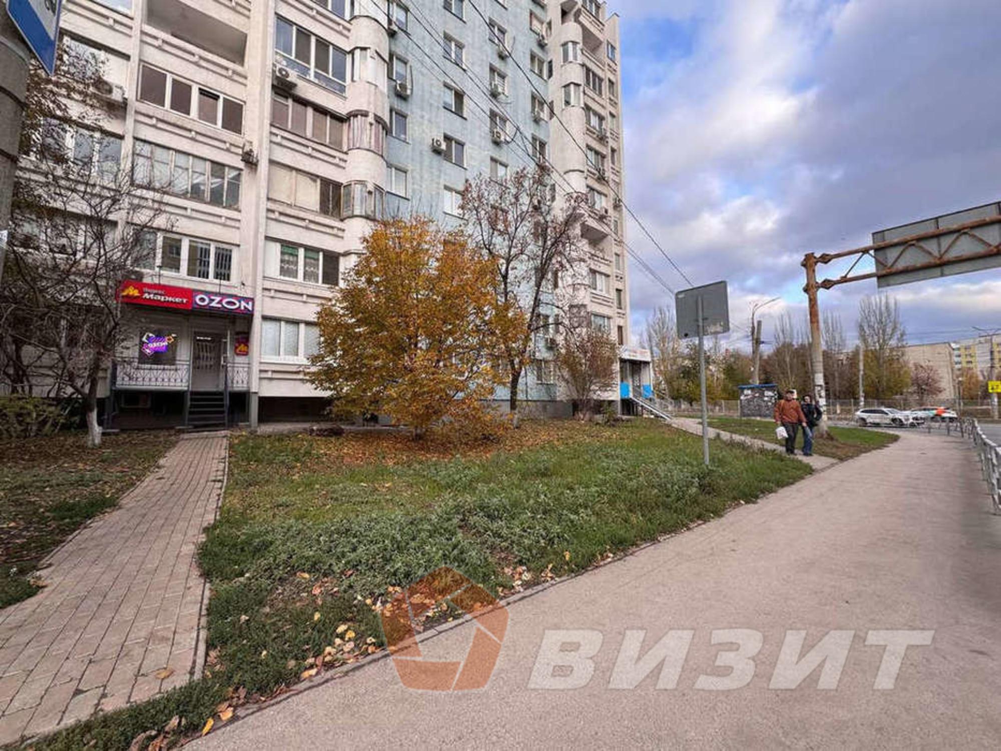 Сдать торговое помещение за 48 000 рублей на Урицкого улица, 30