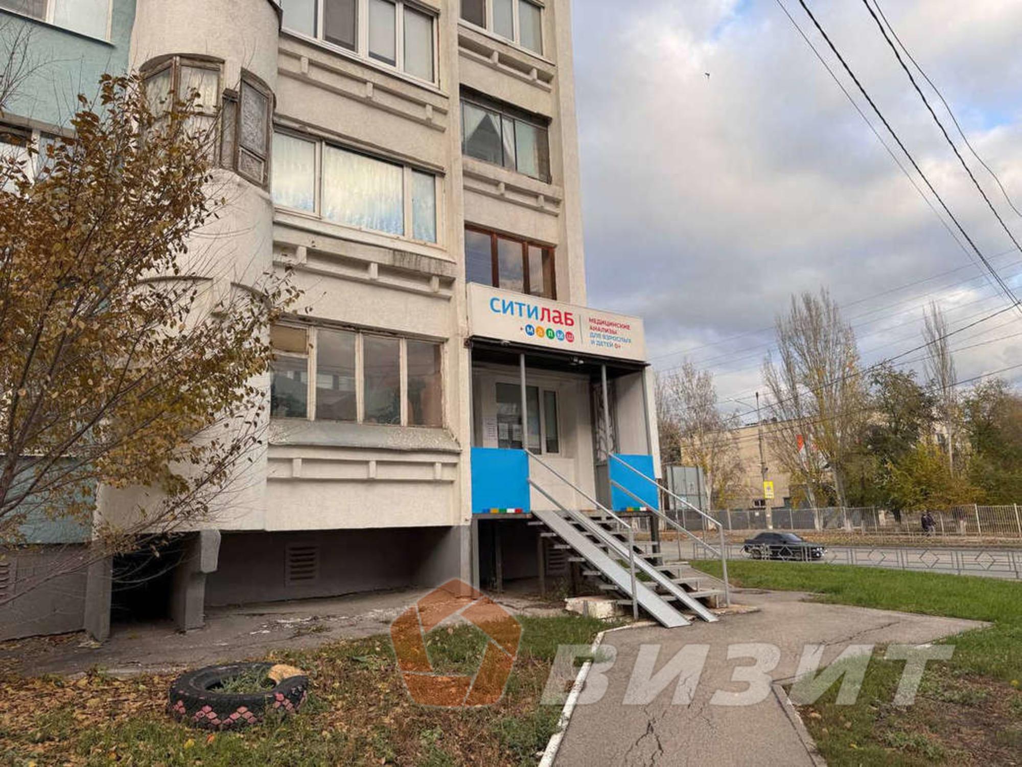 Сдать торговое помещение за 48 000 рублей на Урицкого улица, 30