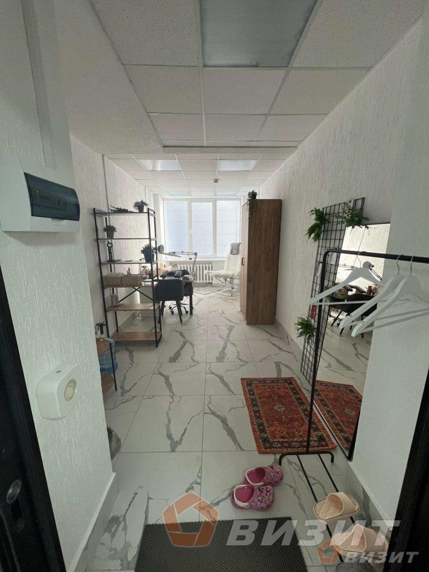 Купить офис, помещение под офис за 1 500 000 рублей на Аэродромная улица, 45