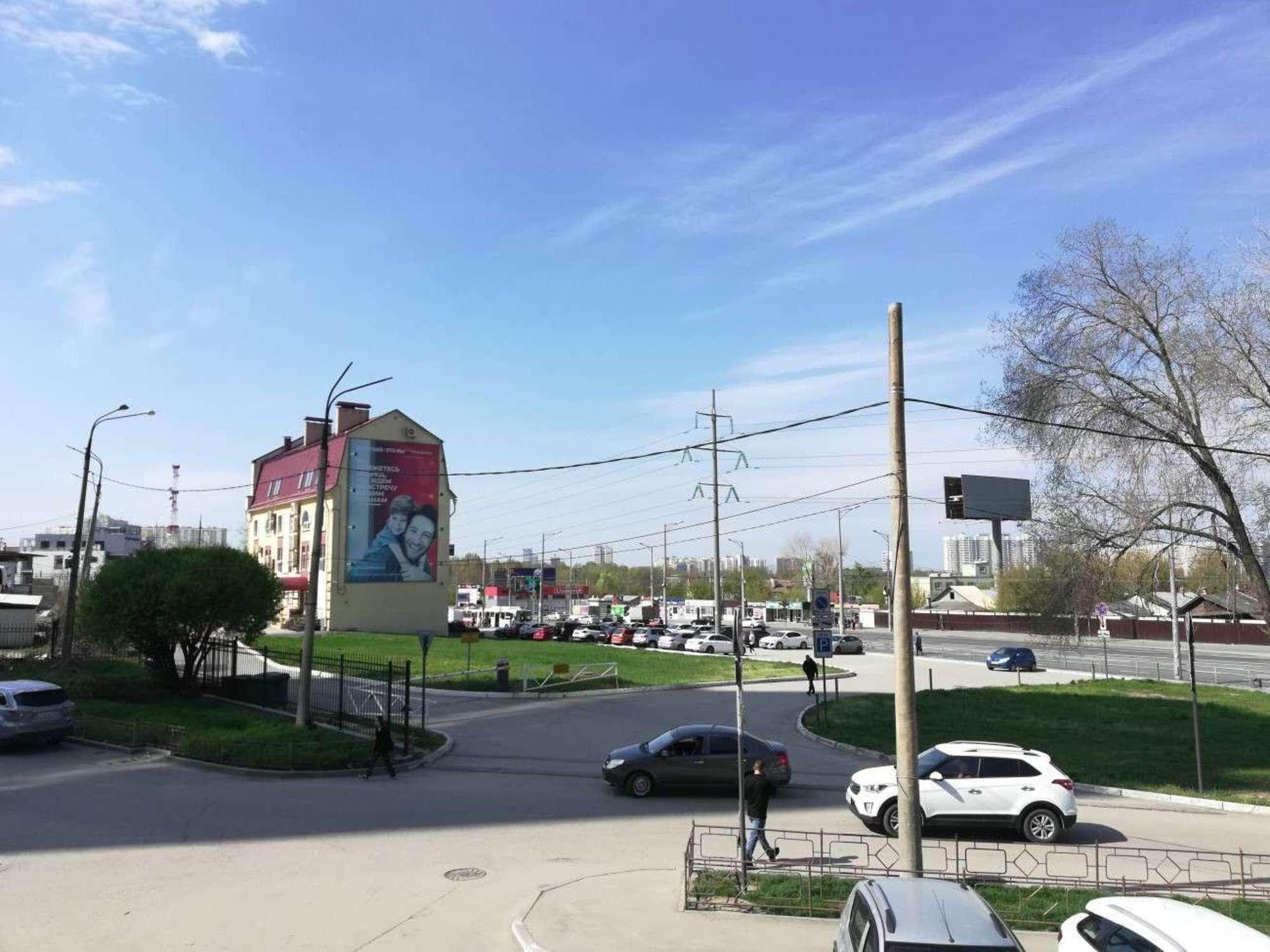 Купить торговое помещение за 37 808 000 рублей на Московское шоссе, 25