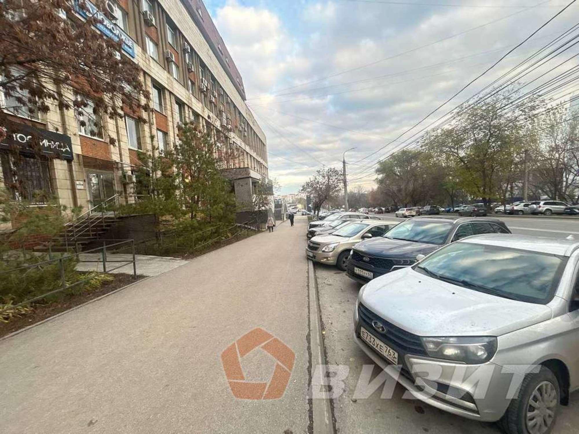 Купить офис, помещение под офис за 4 400 000 рублей на Антонова-Овсеенко улица, 44а