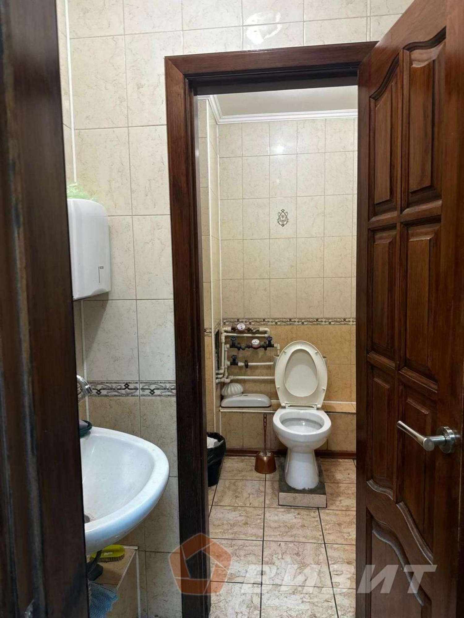 Сдать офис, помещение под офис за 50 000 рублей на Кромская улица, 4