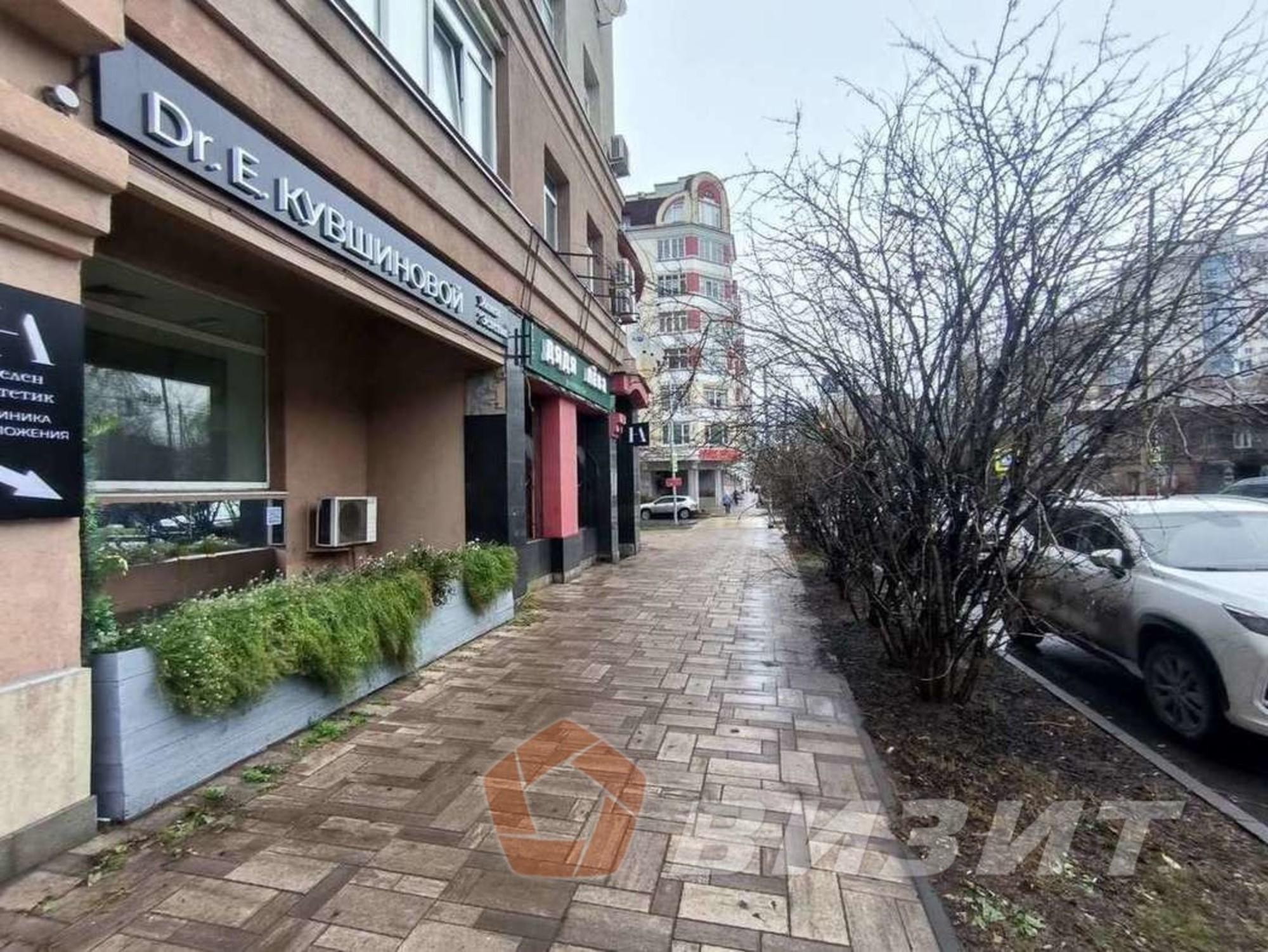 Сдать торговое помещение за 384 000 рублей на Ленинская улица, 224