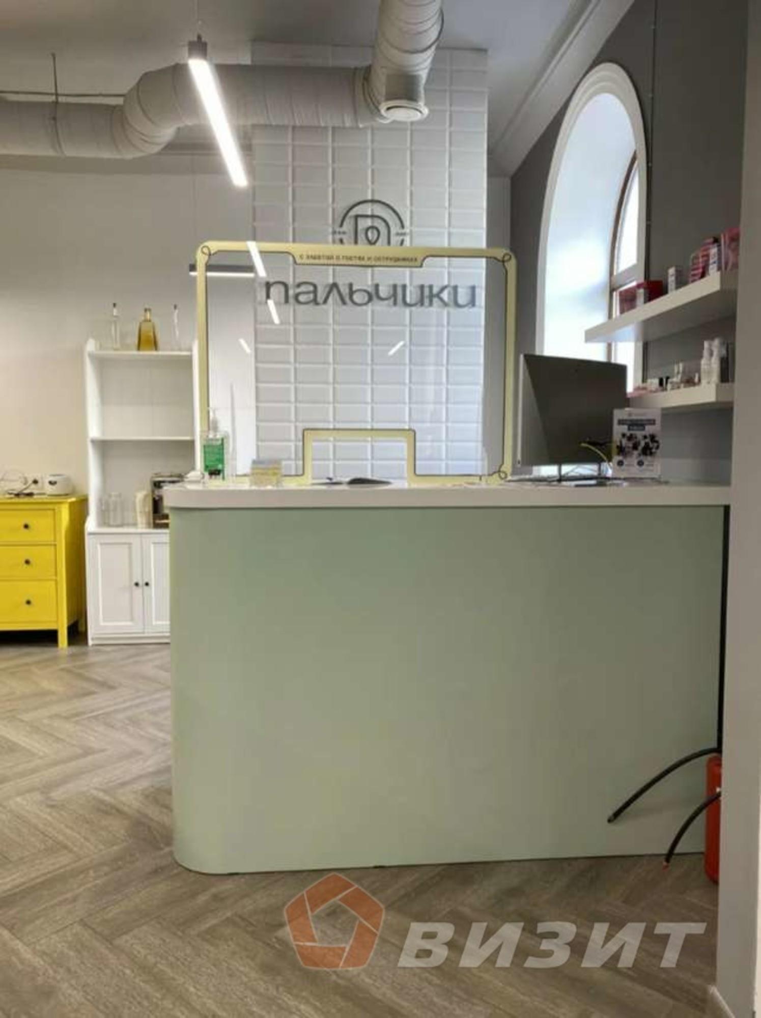 Сдать торговое помещение за 140 000 рублей на Советской Армии улица, 202