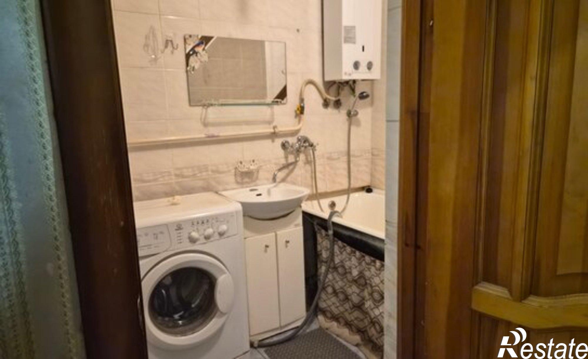 Купить квартиру за 3 800 000 рублей на пр-кт Юных Пионеров, 165