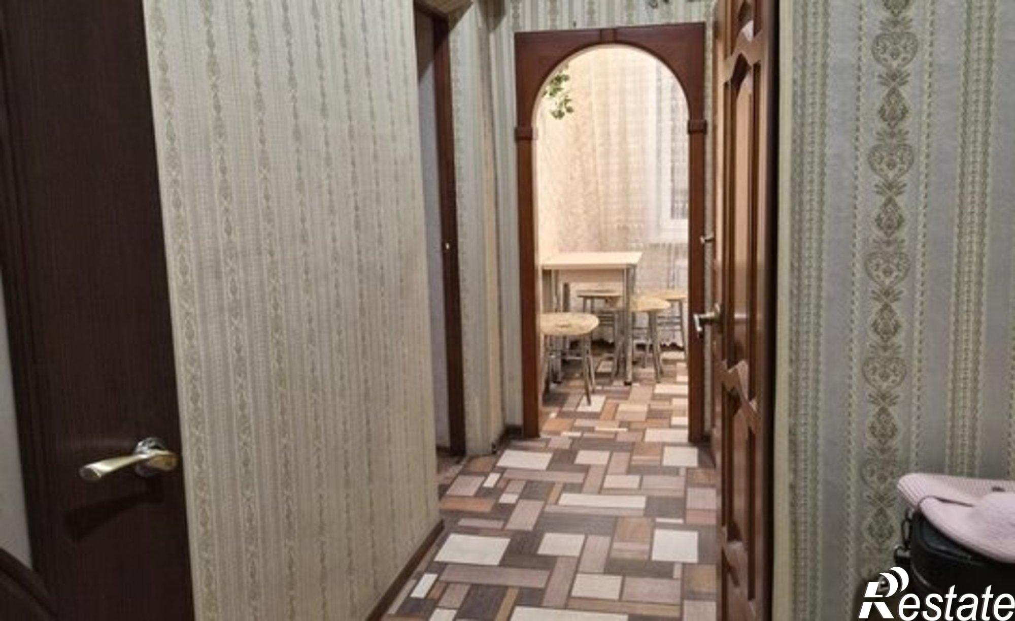 Купить квартиру за 3 800 000 рублей на пр-кт Юных Пионеров, 165