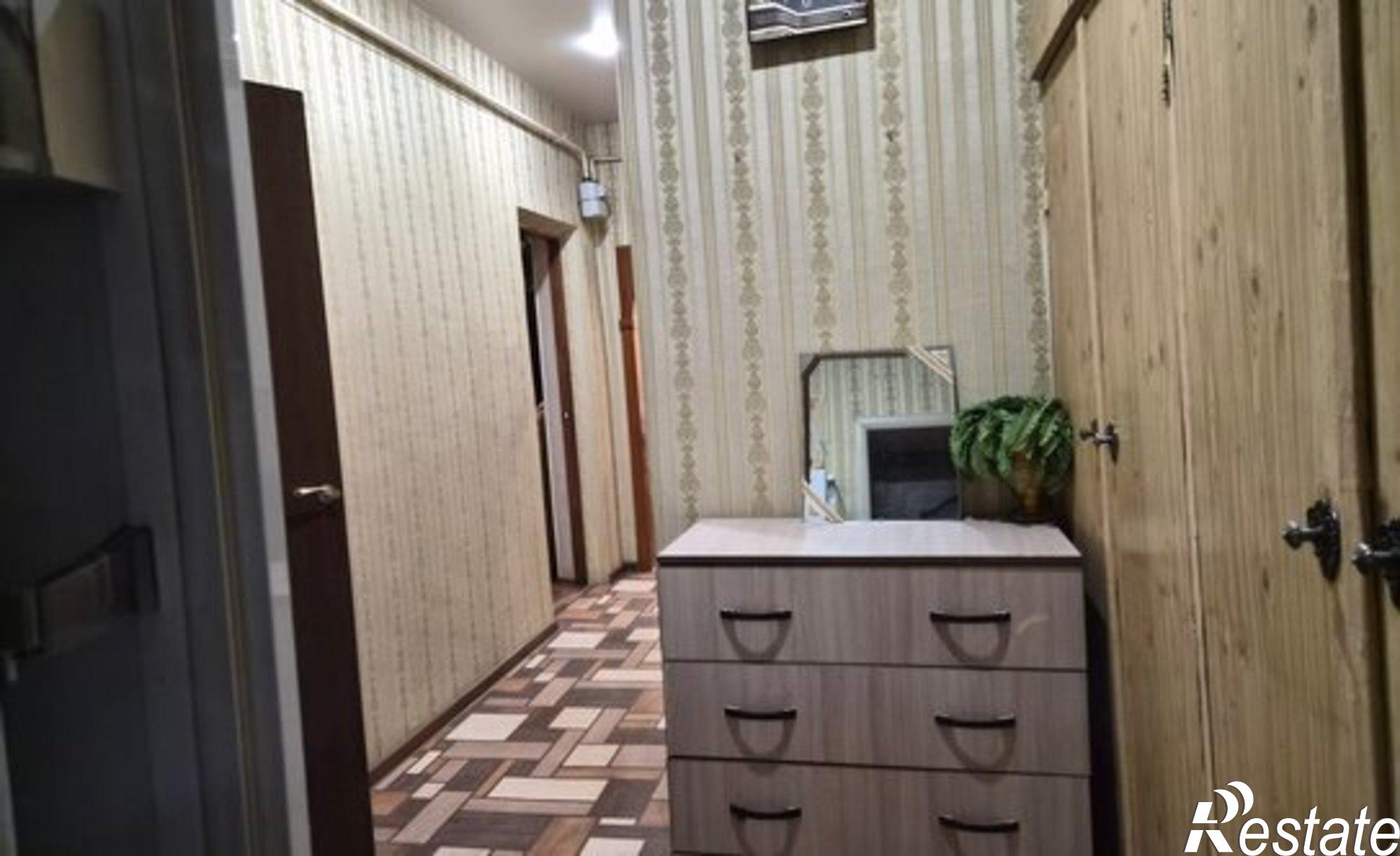 Купить квартиру за 3 800 000 рублей на пр-кт Юных Пионеров, 165