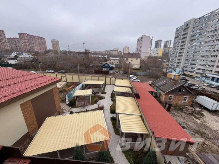 Торговое помещение Дыбенко улица, 104