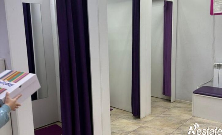 2-комн квартира улица Гагарина, 165,  д. 165