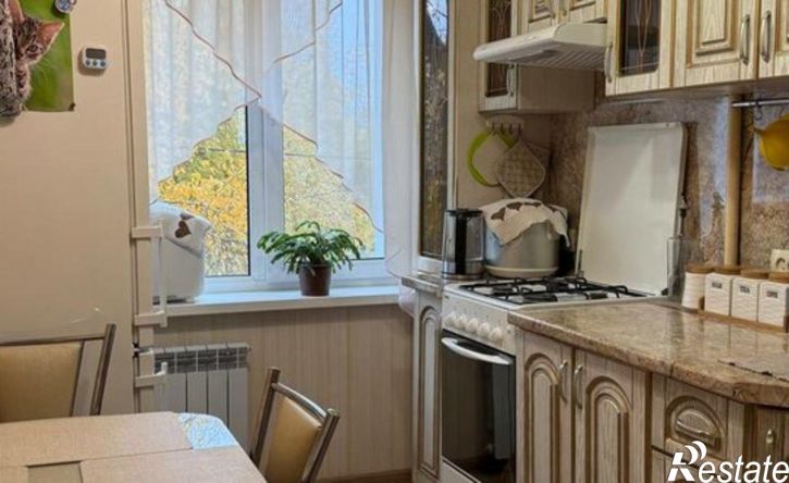 3-комн квартира проспект Кирова, 395,  д. 395