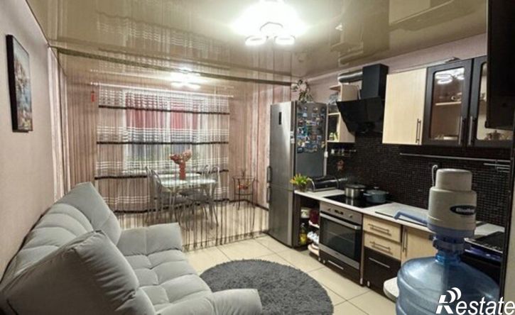 3-комн квартира ул Новокомсомольская, 42,  д. 42