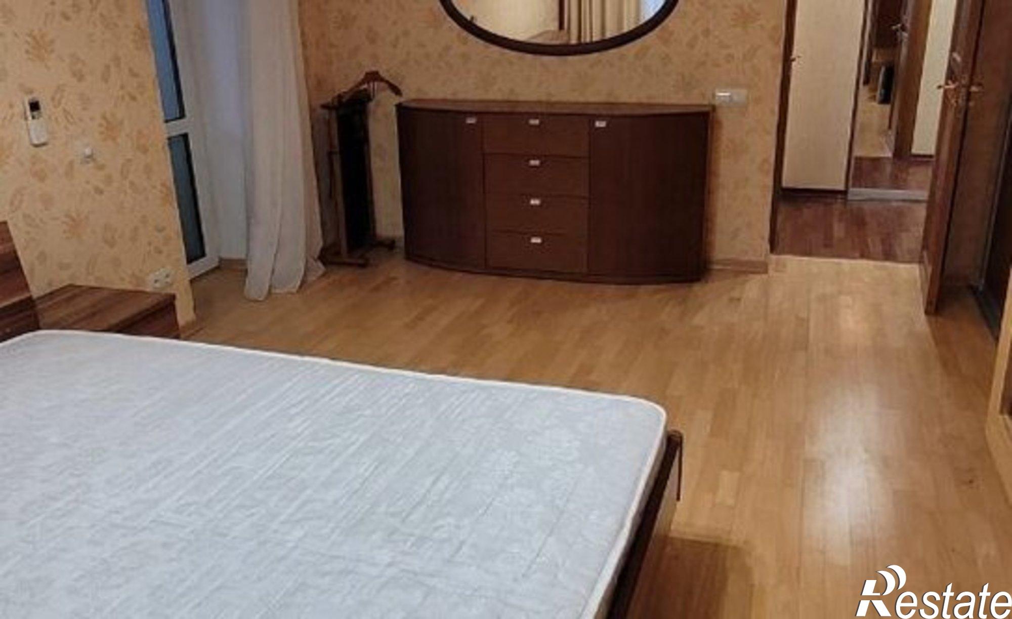 Купить квартиру за 15 500 000 рублей на просека 5-я, 102