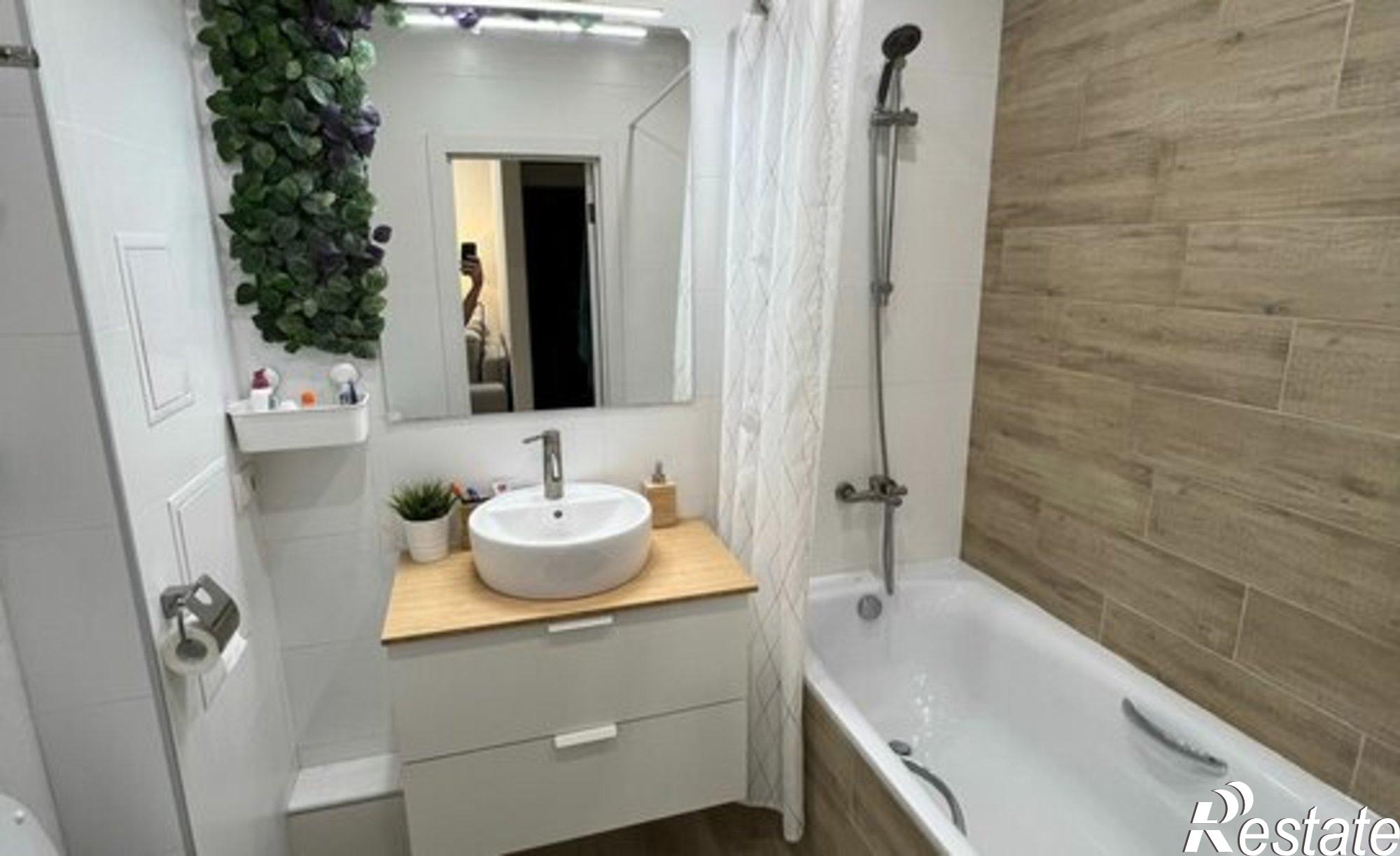 Купить квартиру за 14 200 000 рублей на Одесский переулок, 20