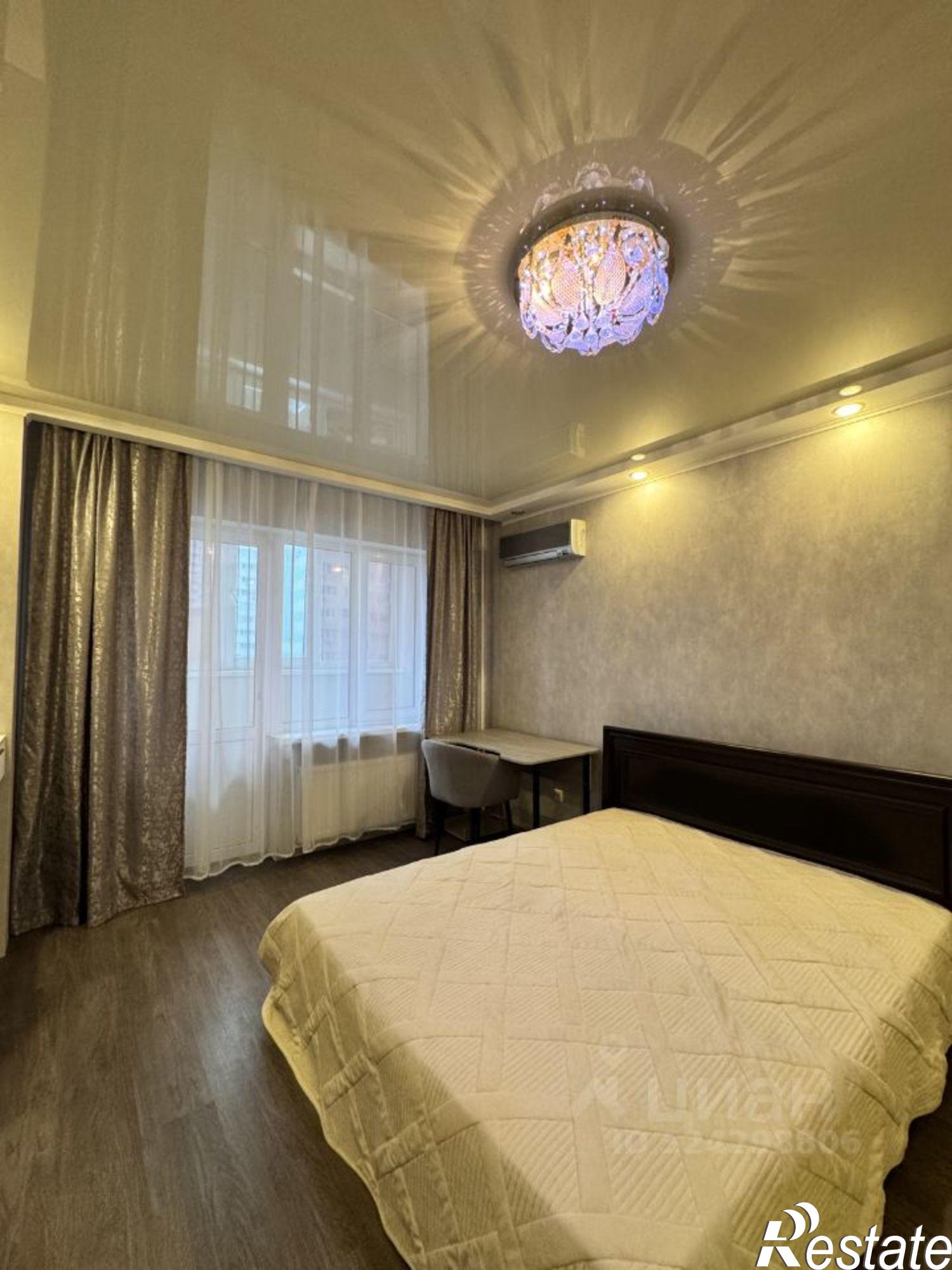 Сдать квартиру за 35 000 рублей на ул Гастелло, 32