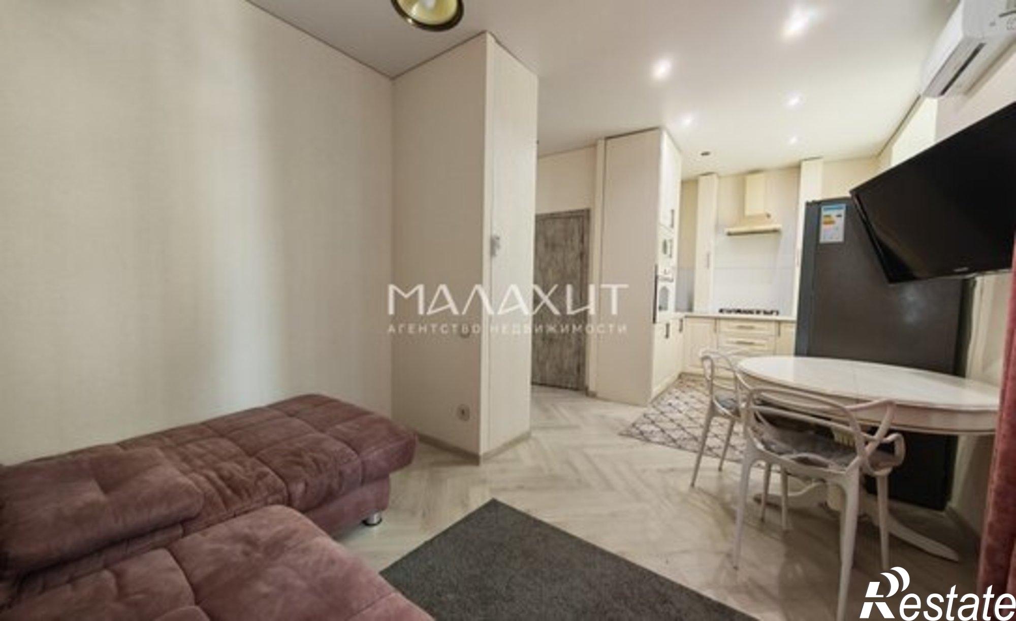 Купить квартиру за 13 700 000 рублей на ул Молодогвардейская, 135