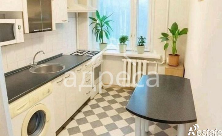 3-комн квартира улица Осипенко, 2,  д. 2