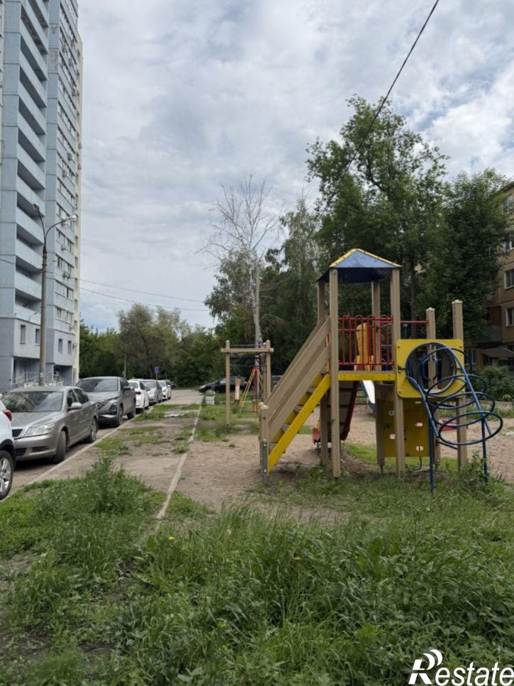 2-комн квартира проспект Карла Маркса, 360,  д. 360