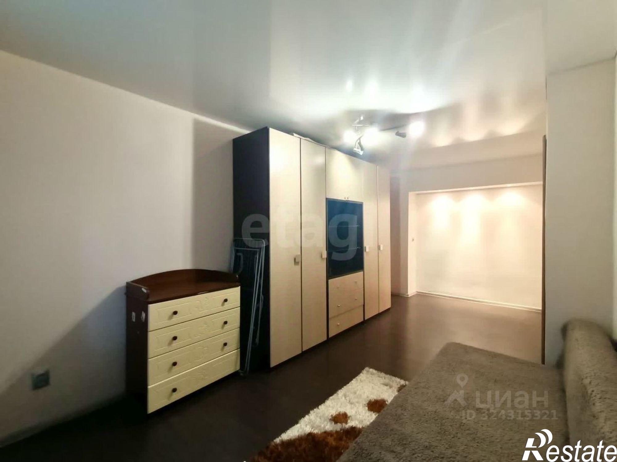 Сдать квартиру за 27 000 рублей на ул Гая, 36Б