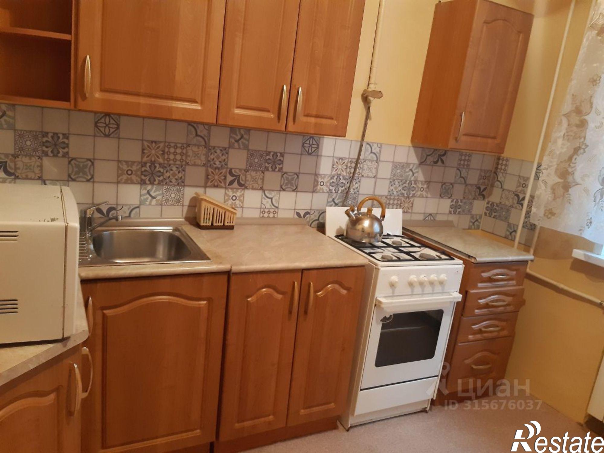 Сдать квартиру за 36 000 рублей на Печёрская улица, 32