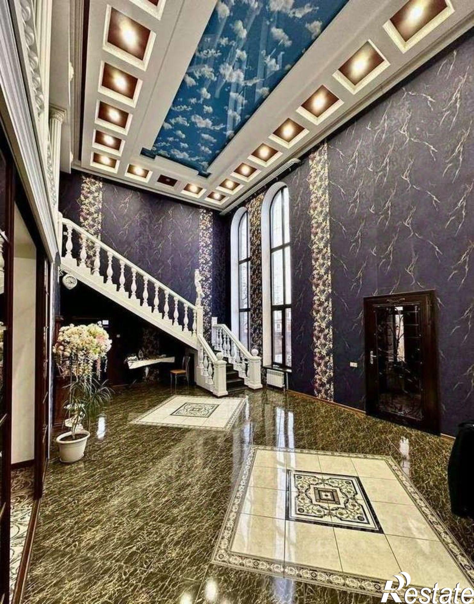 Сдать дачу, дом, коттедж за 120 000 рублей на улица Александра Невского, 88/137