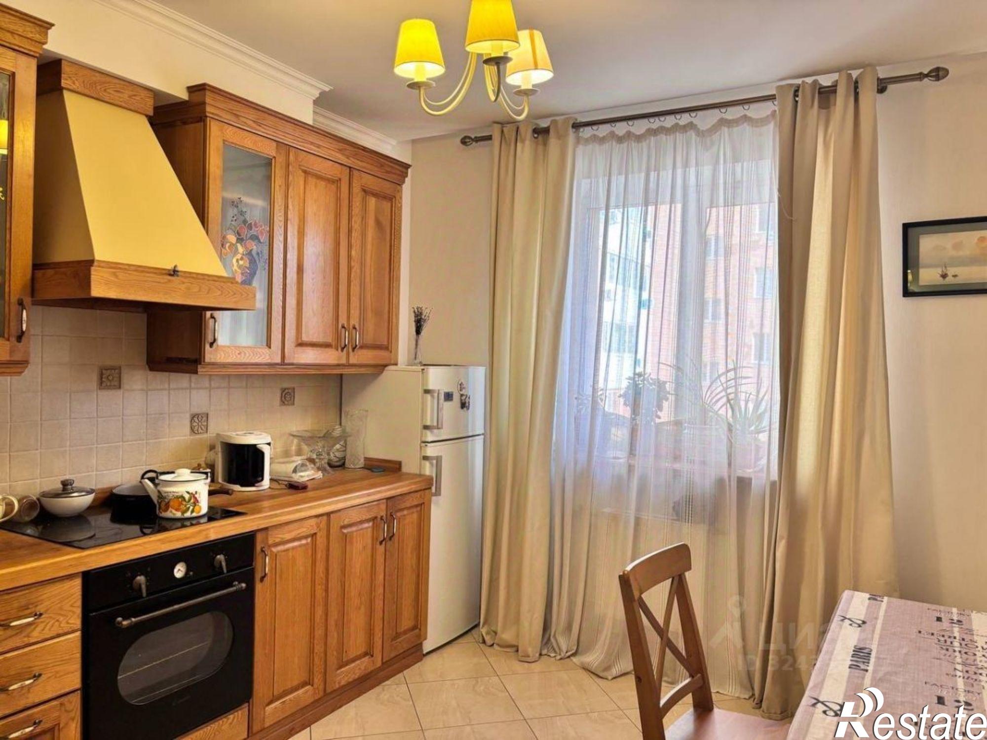 Купить квартиру за 8 800 000 рублей на Рабочая улица, 43