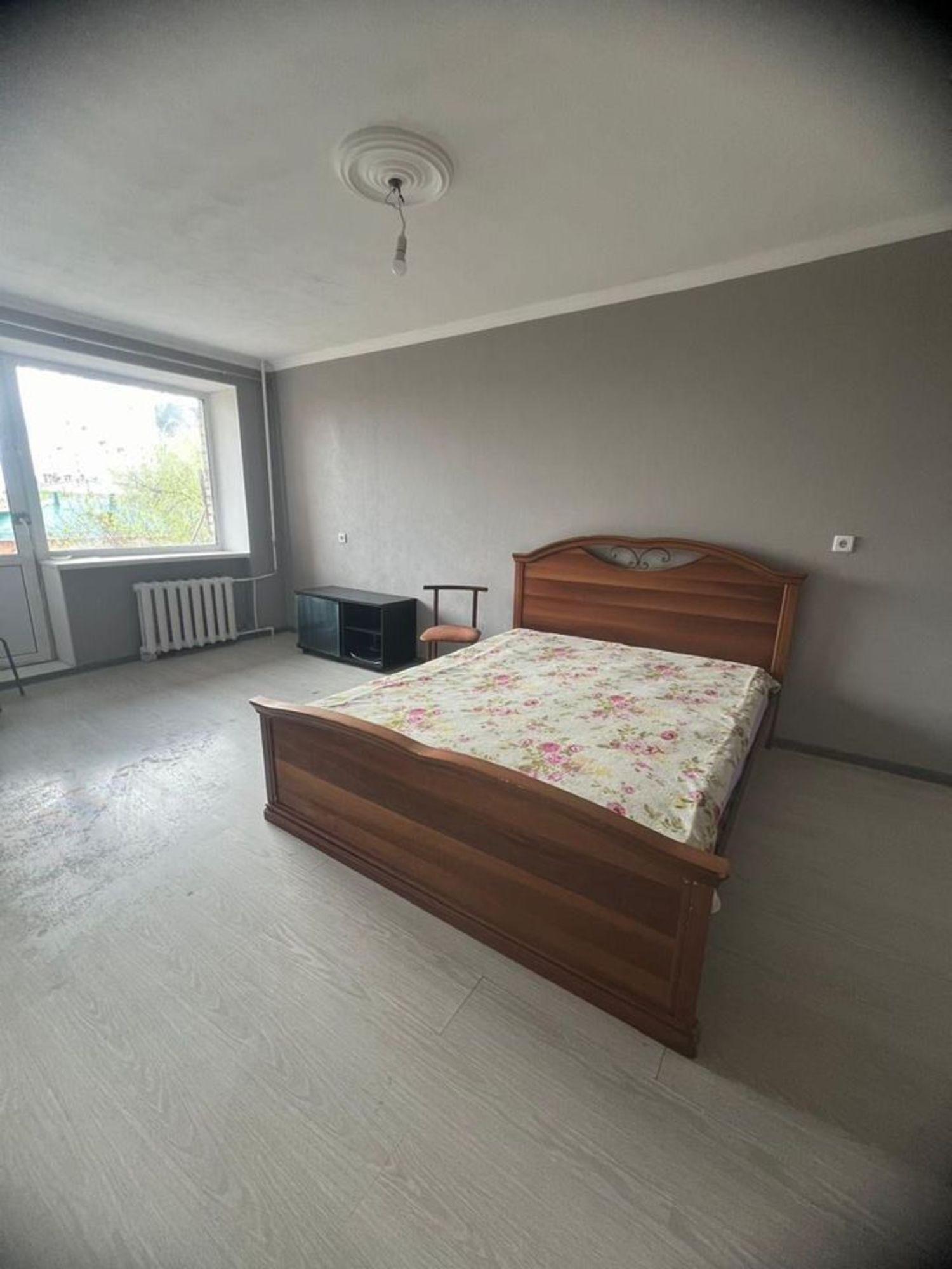 Сдать квартиру за 28 000 рублей на Венцека улица, 72