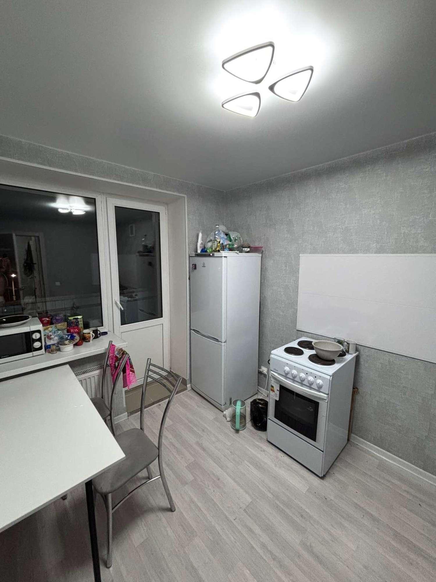 Сдать квартиру за 18 000 рублей на Александра Солженицына улица, 7