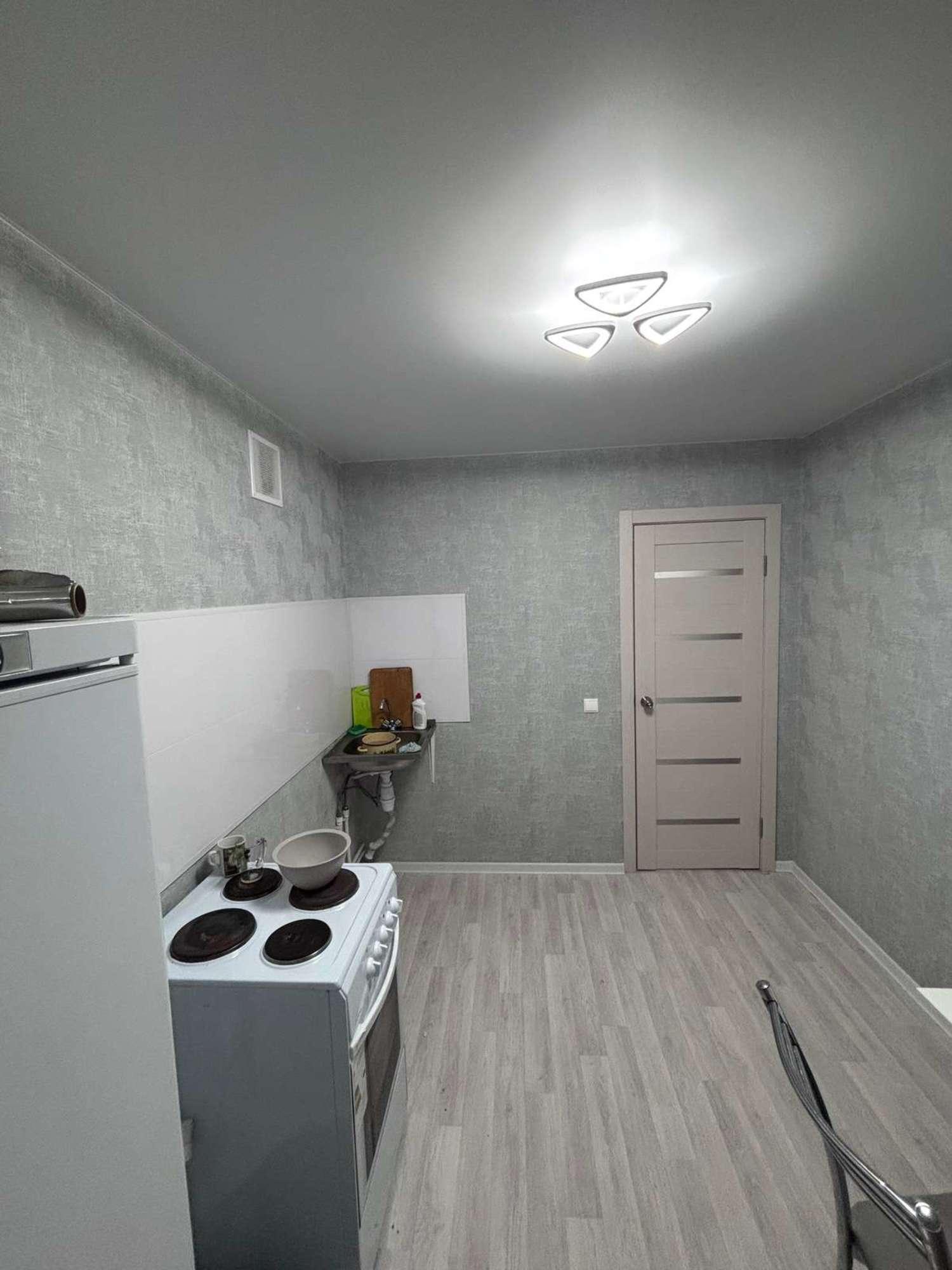 Сдать квартиру за 18 000 рублей на Александра Солженицына улица, 7