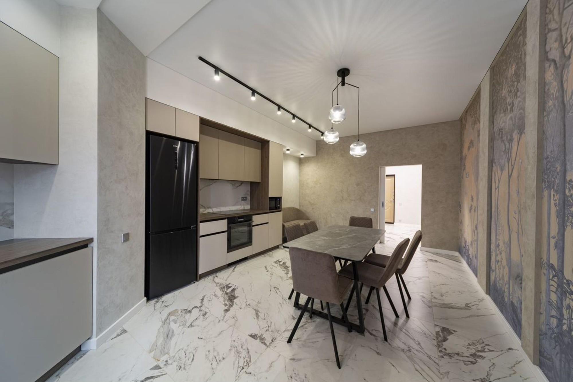 Сдать квартиру за 150 000 рублей на Самарская улица, 95А