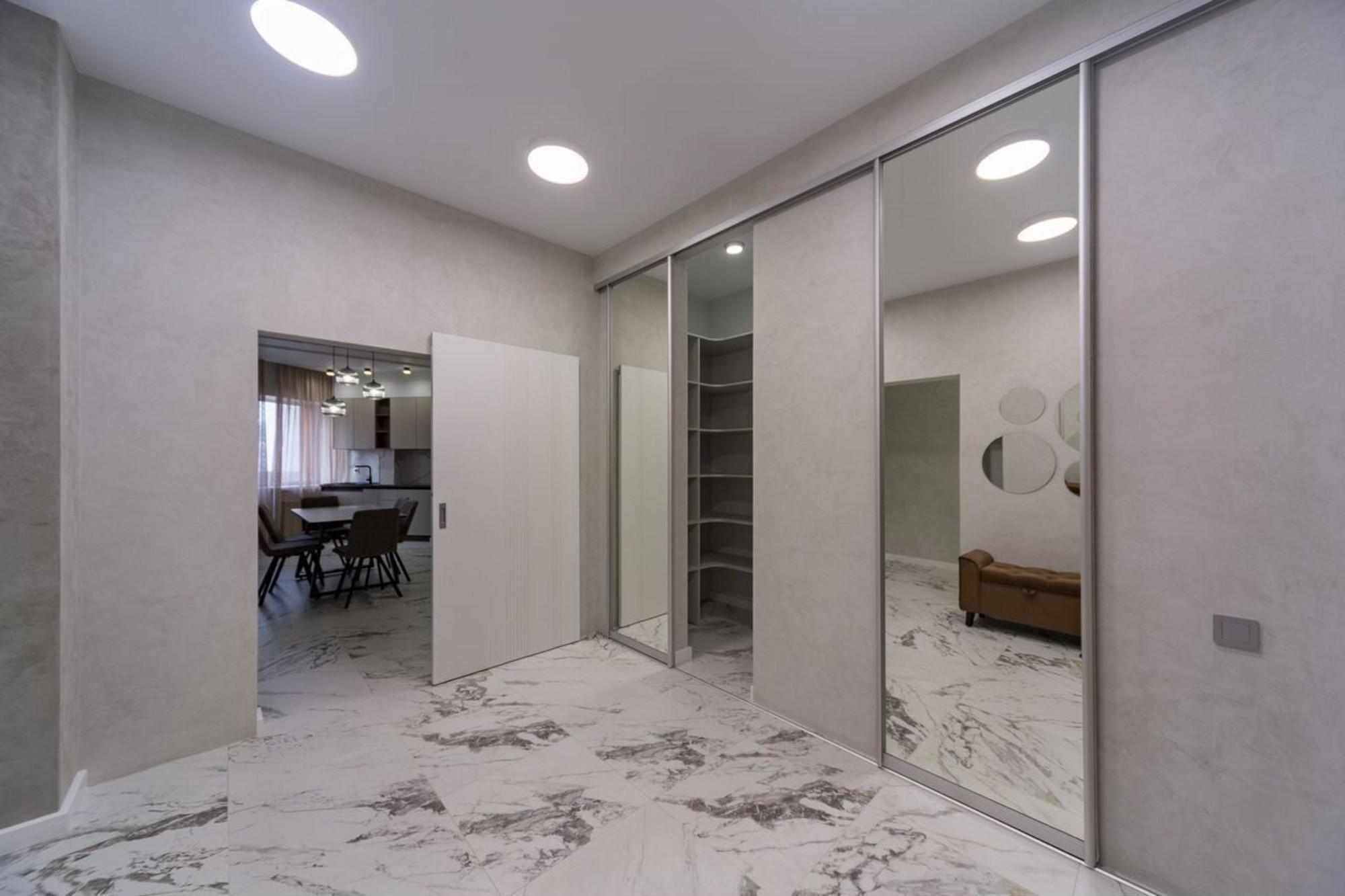 Сдать квартиру за 150 000 рублей на Самарская улица, 95А