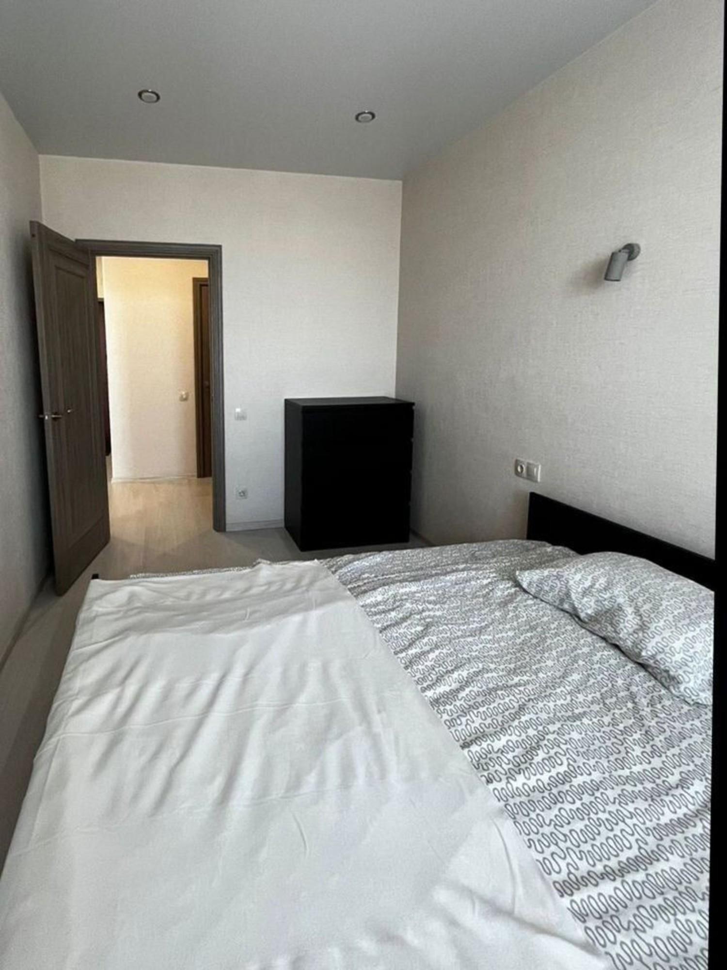 Сдать квартиру за 35 000 рублей на Антонова-Овсеенко улица, 20