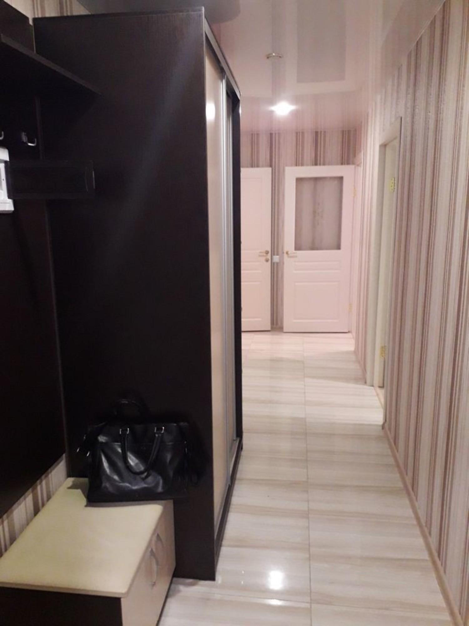 Сдать квартиру за 30 000 рублей на Осетинская улица, 11А