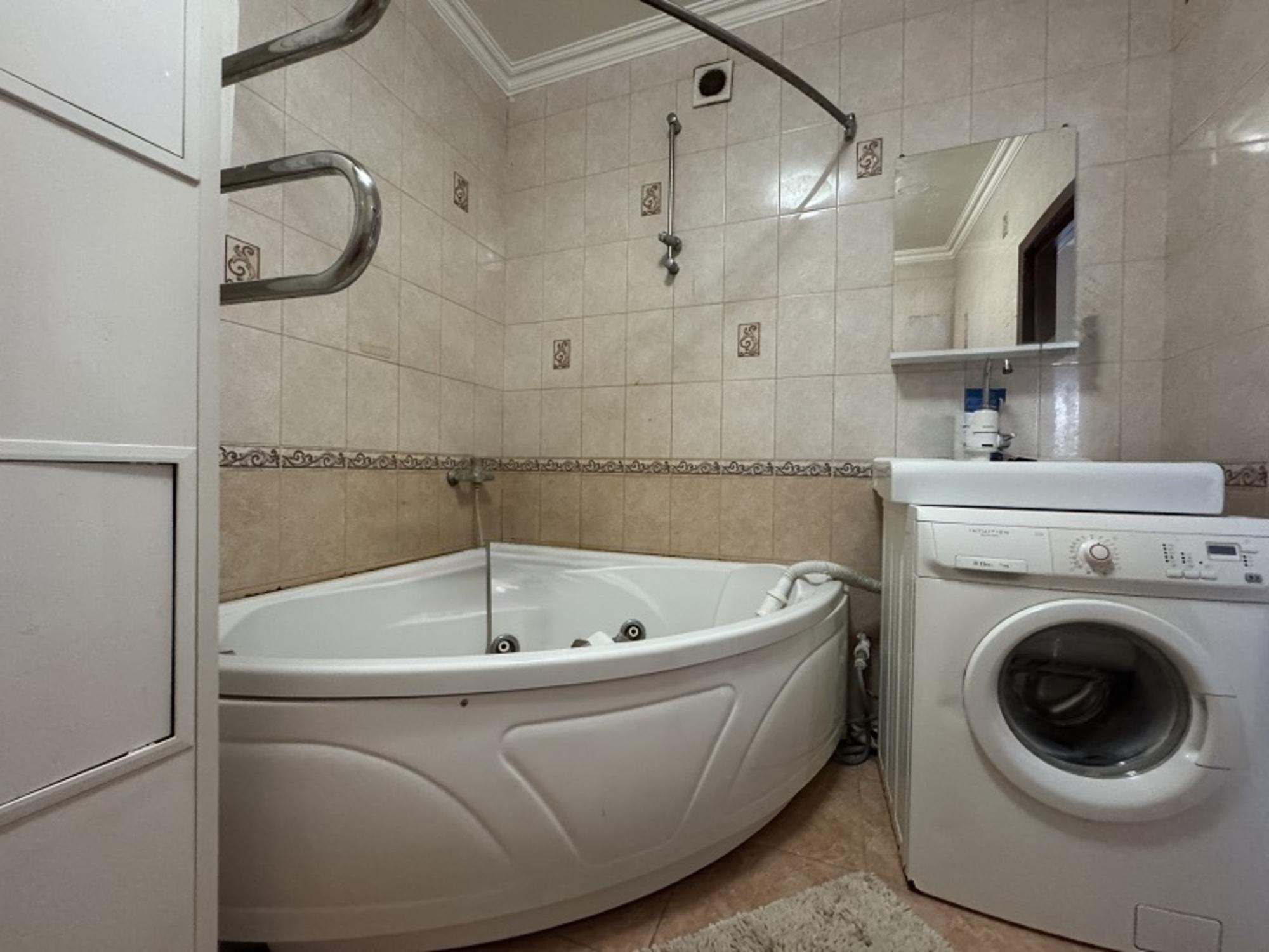 Купить квартиру за 6 400 000 рублей на Осетинская улица, 9