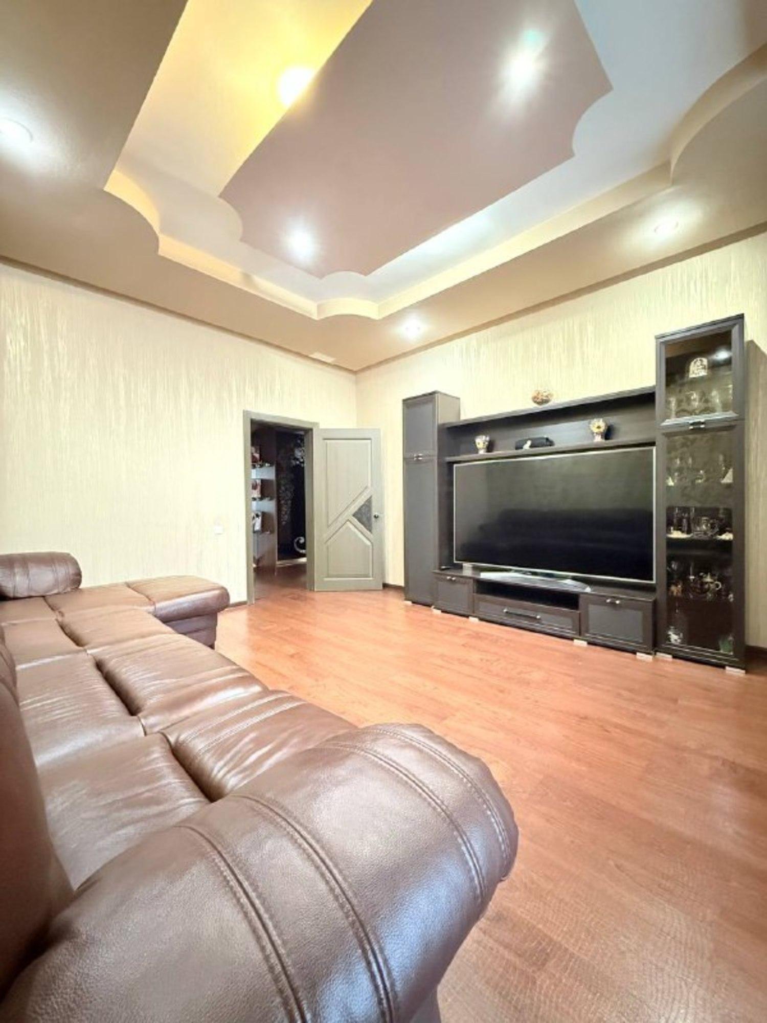 Купить квартиру за 13 450 000 рублей на 5-я просека, 103