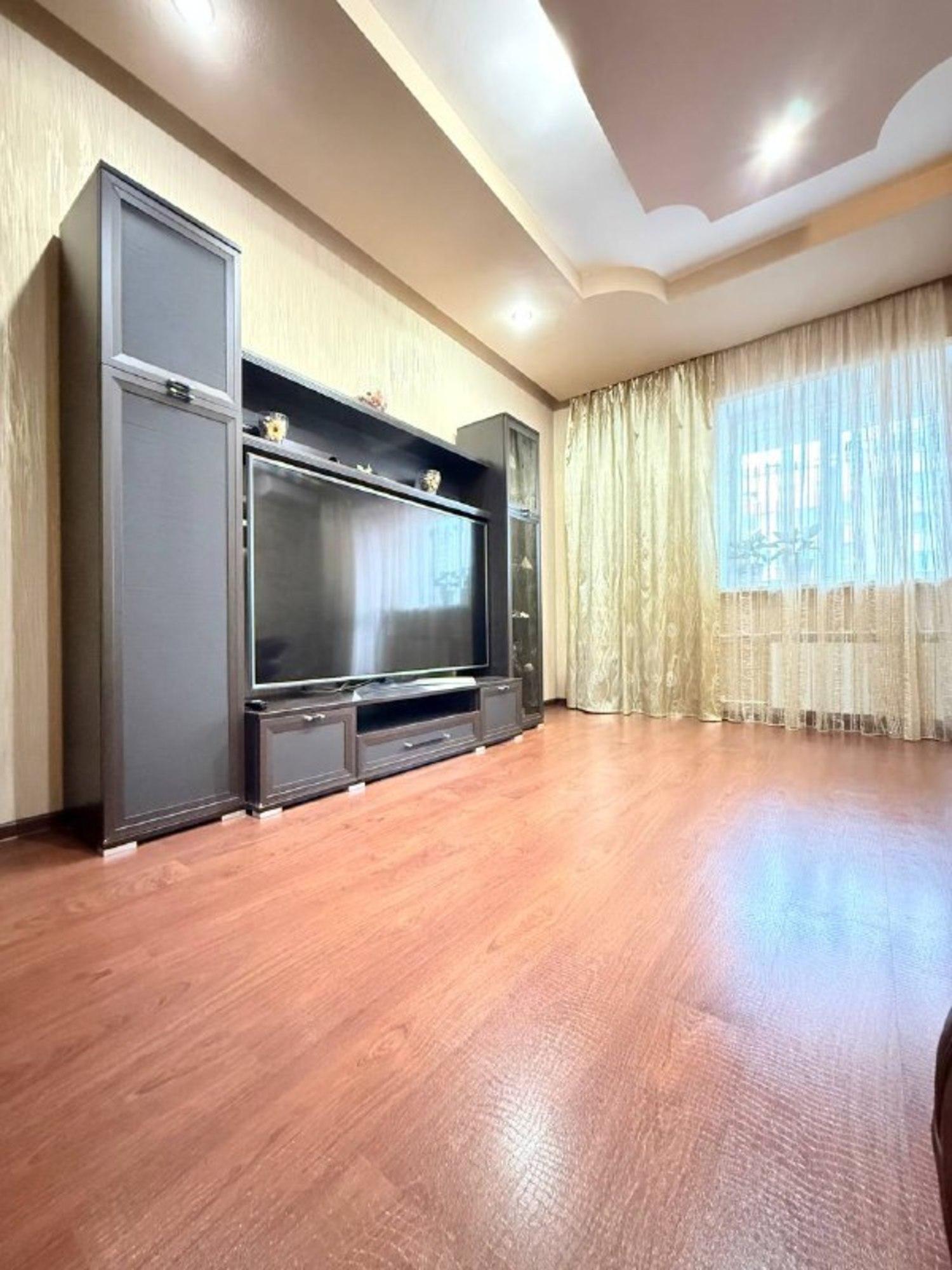 Купить квартиру за 13 450 000 рублей на 5-я просека, 103