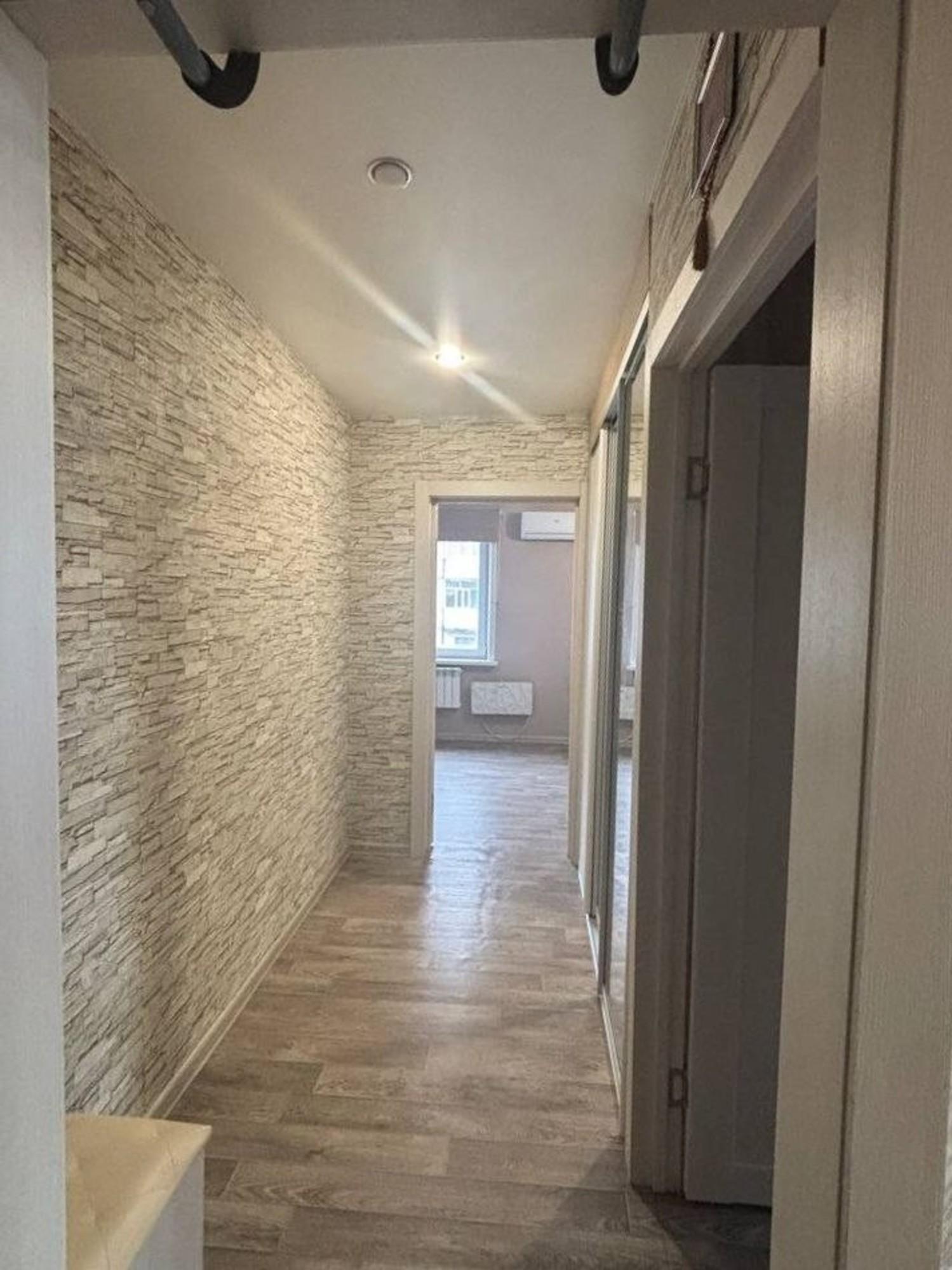 Купить квартиру за 7 100 000 рублей на Георгия Димитрова улица, 92