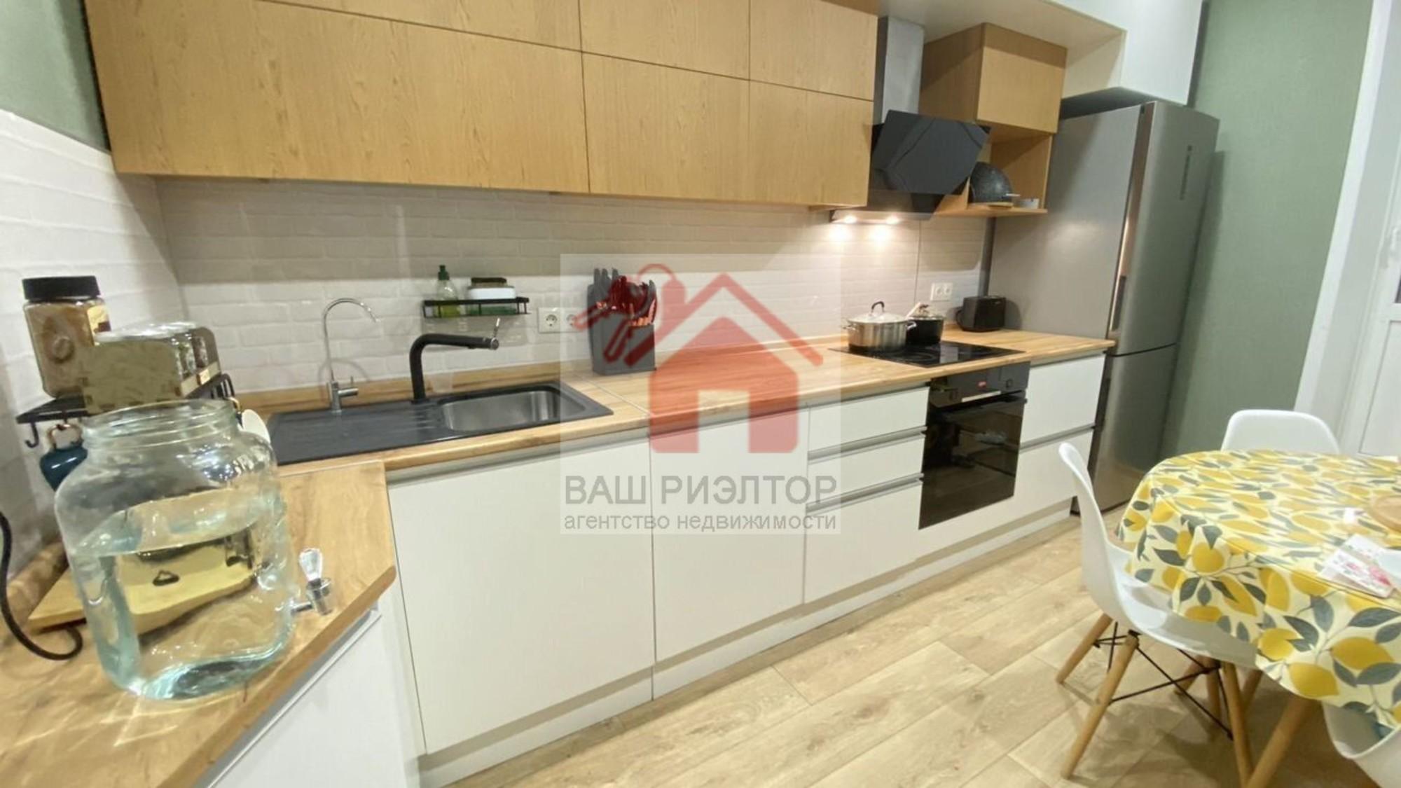 Купить квартиру за 12 900 000 рублей на Фрунзе улица, 169а