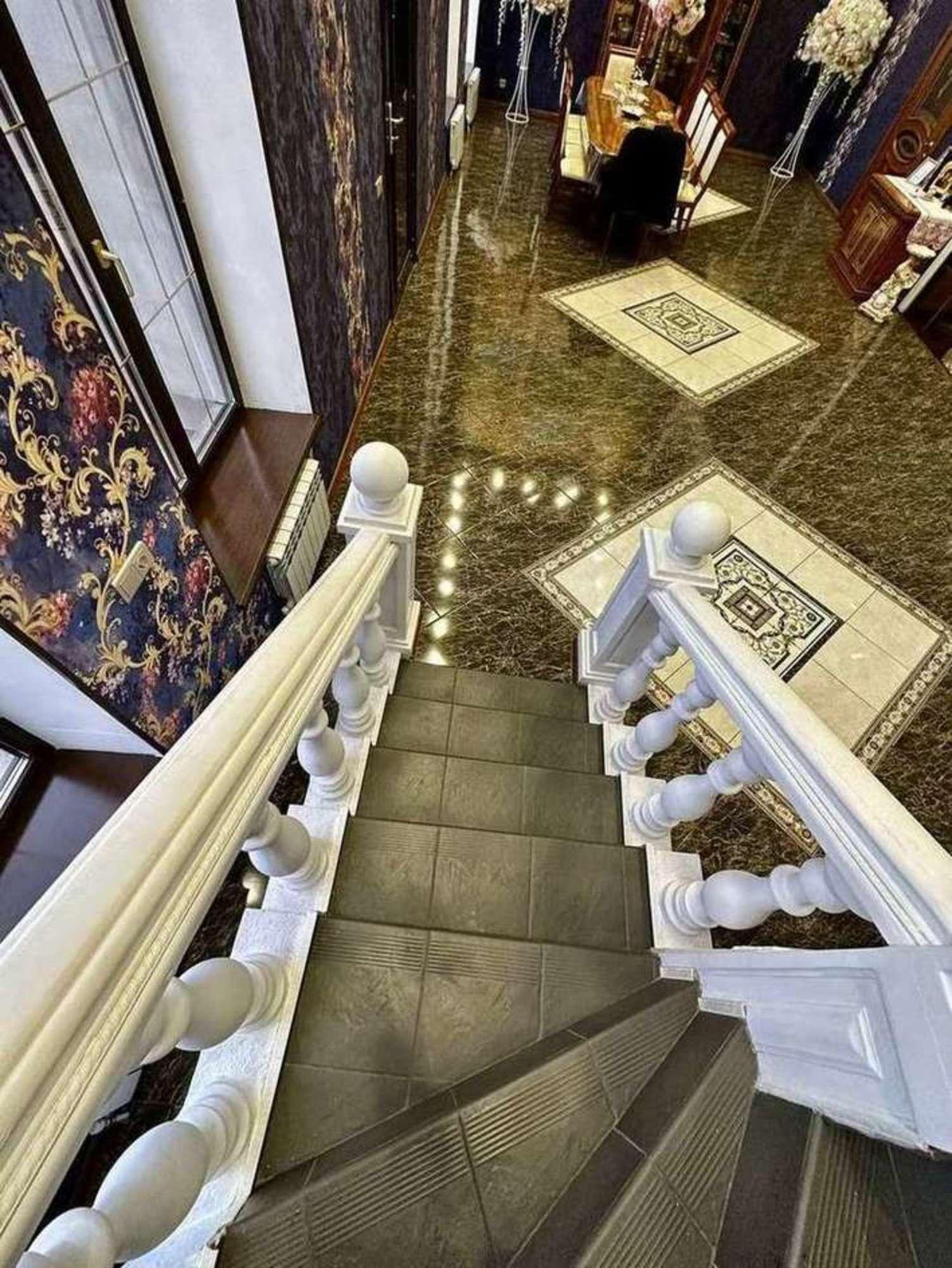 Сдать дачу, дом, коттедж за 120 000 рублей на Александра Невского улица